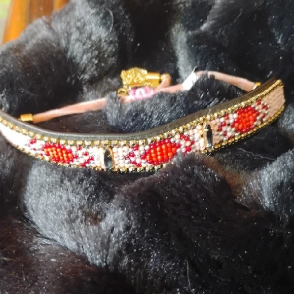 Rebecca minkoff Elegant Red and Gold Beaded Bracelet - Picture 5 of 8